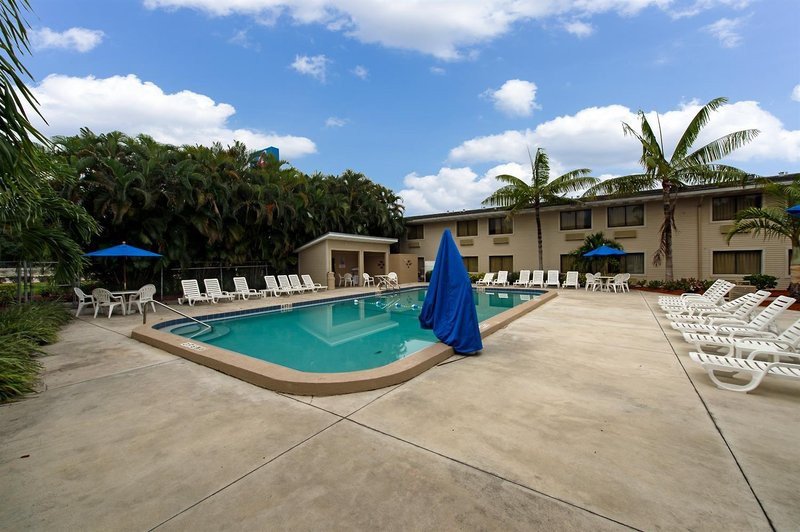 Фото Motel 6 Fort Lauderdale, Fl