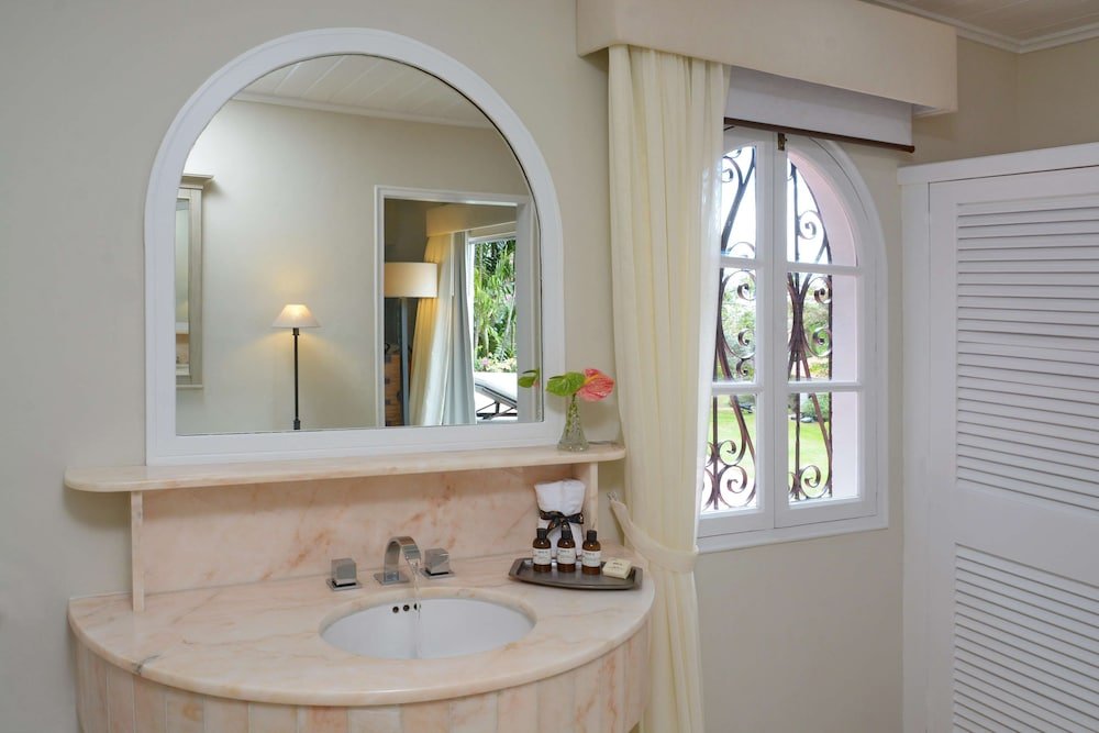 Фото Fairmont Royal Pavilion