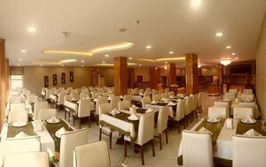 Yeni Turkmen Hotel