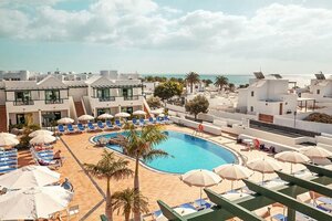 Smartline Pocillos Playa Hotel