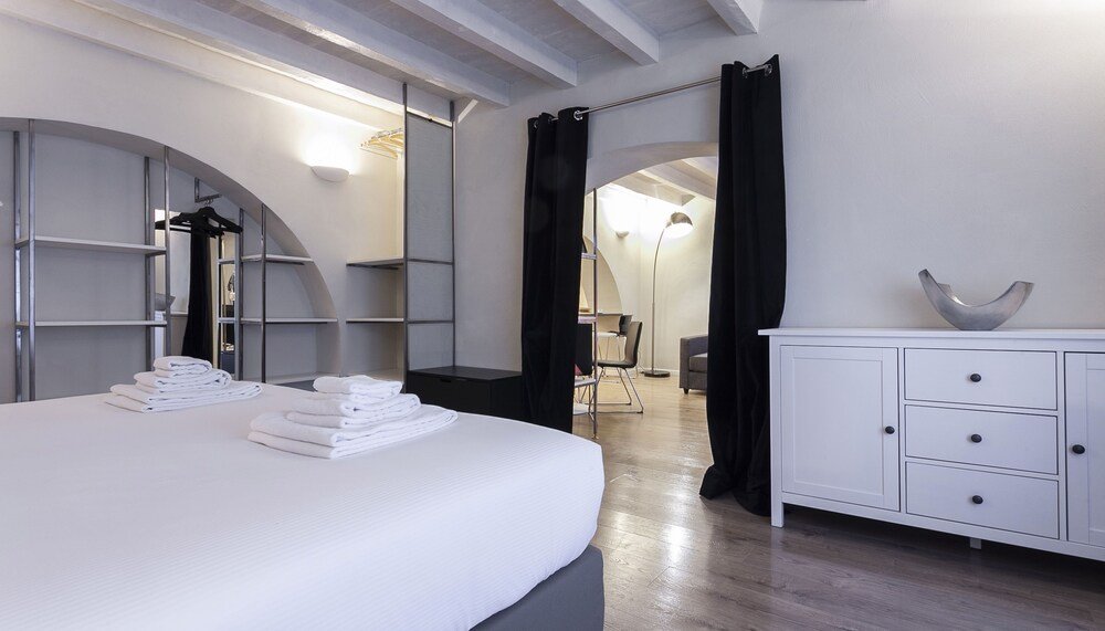 Фото Italianway - Rosales 1 A