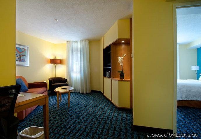 Фото Fairfield Inn & Suites by Marriott Saratoga Malta