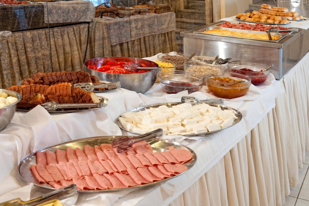 Фото Mari Kristin Beach Hotel - Adults Only