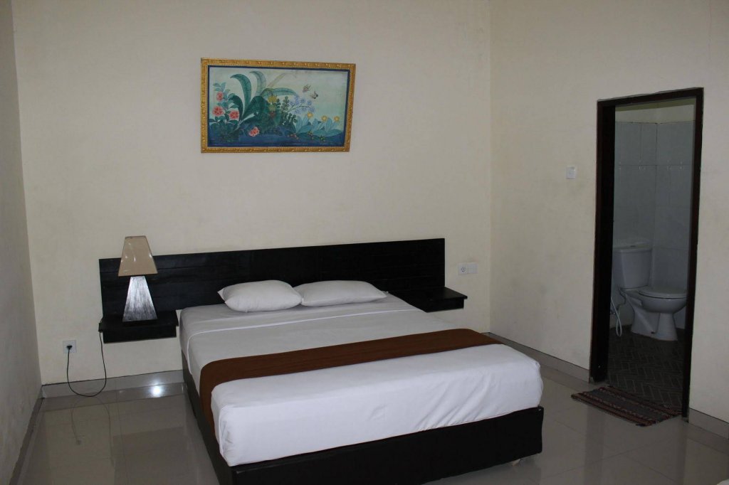 Фото Hotel Ayu Beach Inn