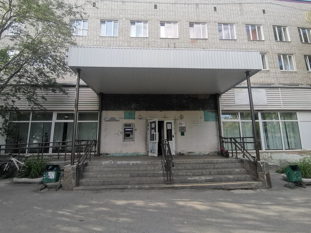 ГБУЗ СК Городская клиническая поликлиника № 6, поликлиника для взрослых, ул. Тух