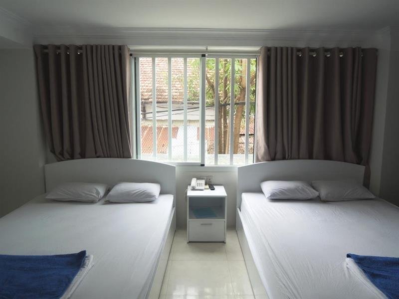 Фото отеля 3