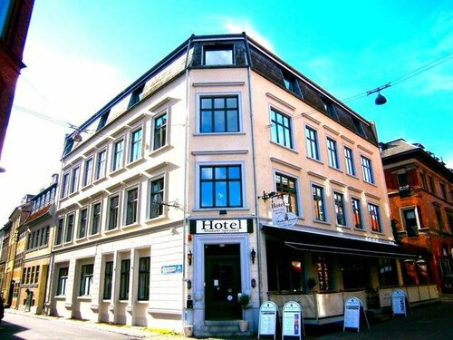Hotel Hamlet