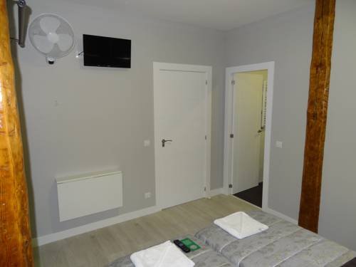 Фото Pensión La Bilbaina - Albergue Logroño