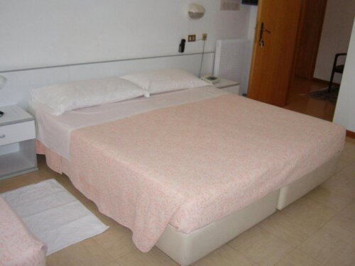 Гостиница Hotel Villa Carla в Градо