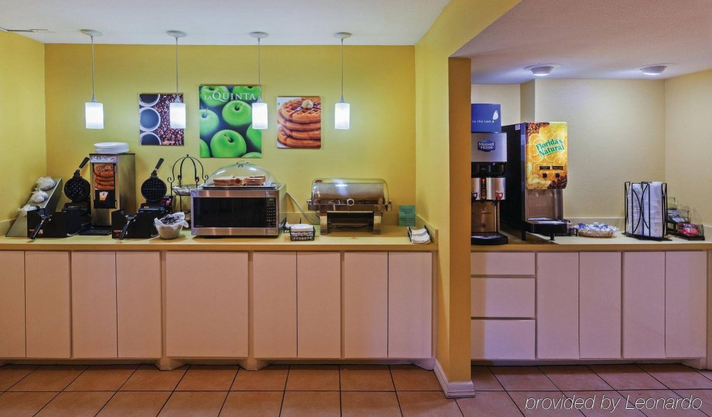 Фото La Quinta Inn McAllen