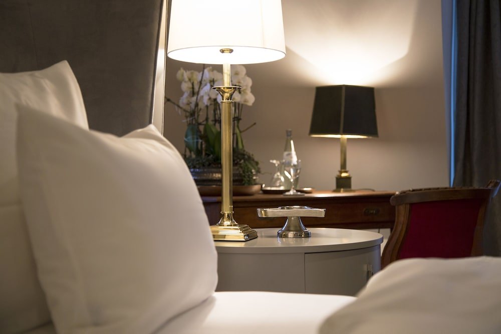 Фото Romantik Hotel zur Glocke