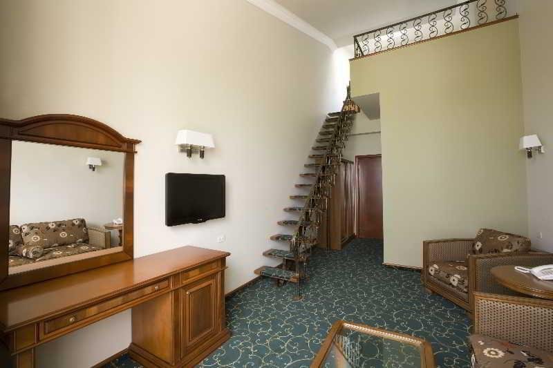 Фото Отель Россия