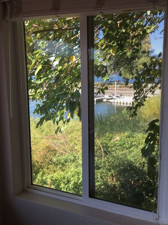 Фото Clear Lake Cottages & Marina