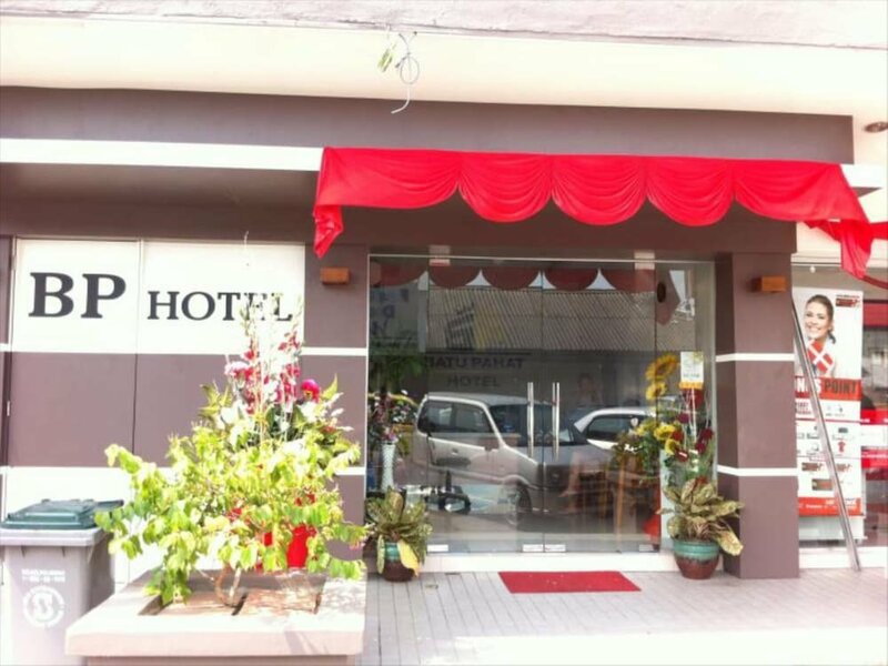 Гостиница Batu Pahat Hotel