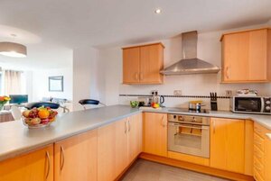 Апартаменты Base Serviced Apartments - Duke Street