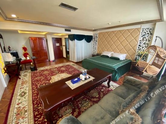 Фото Tumaris Hotel