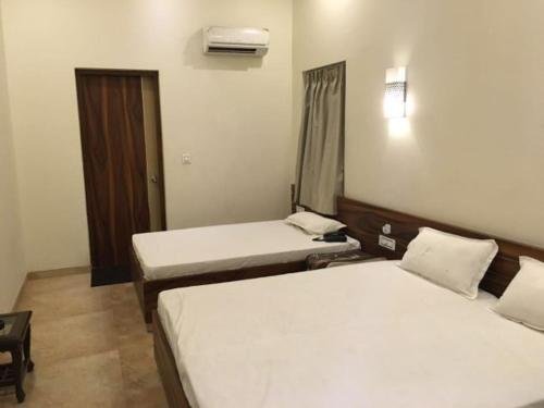 Фото Kohinoor Palace