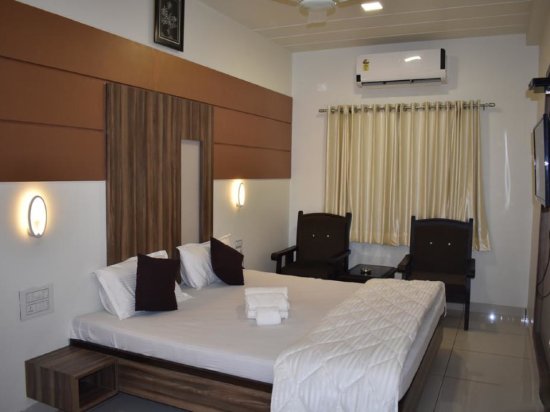 Фото Hotel Shyam Palace