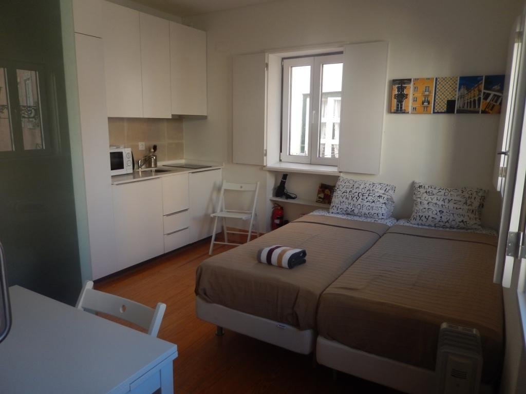 Фото Rent4Rest Bairro Alto Charming 1Bd Apartment