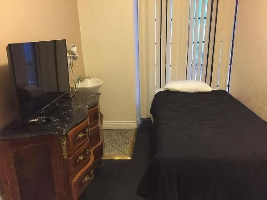 Фото Amsterdam Hostel