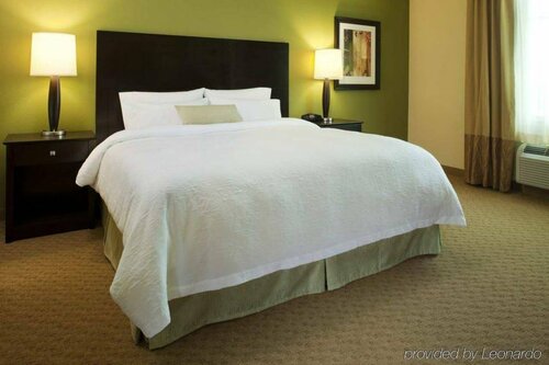 Внешний вид отеля Hampton Inn by Hilton Sydney Nova Scotia в Сиднее, фото 4