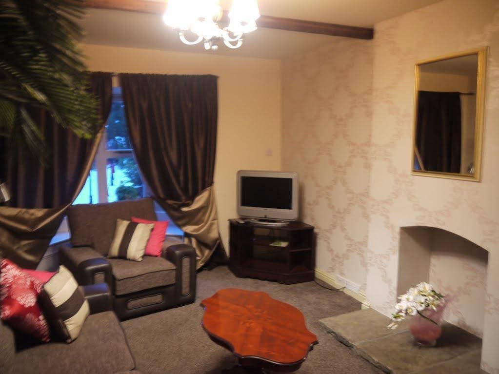 Фото Dimple Well Lodge Hotel