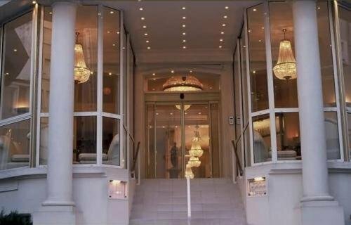 Внешний вид отеля Hotel Jeanne d'Arc в Лурде, фото 5