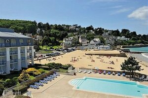 Les Sables Blancs (Bretagne, Finistère, Arrondissement de Quimper, Loctudy, Rue des Sables Blancs, 45), hotel