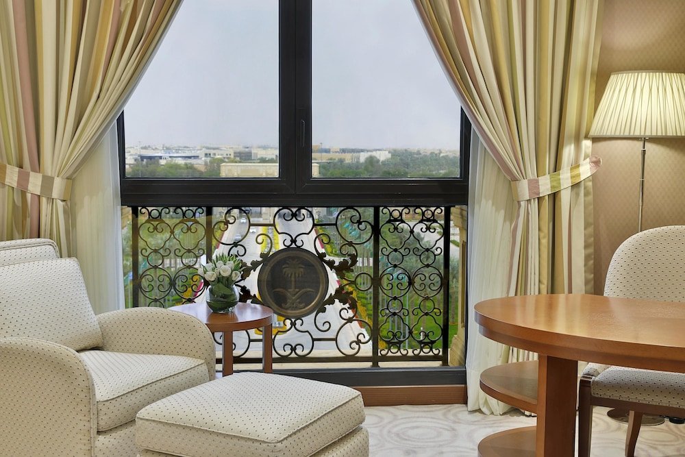 Фото The Ritz Carlton Riyadh