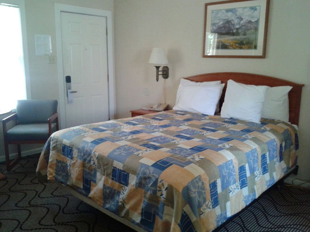 Фото Nevada City Inn