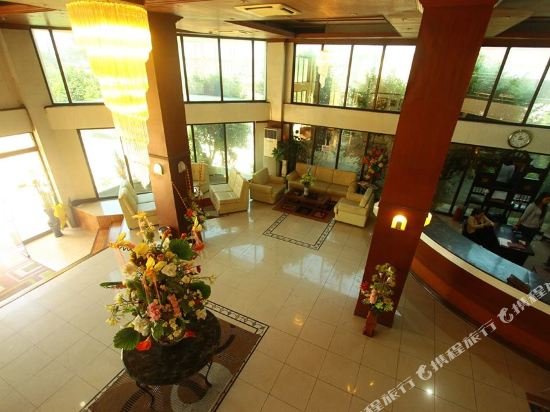 Фото Pangasinan Regency Hotel