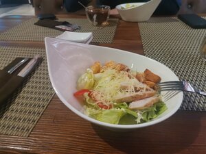 Mister Roll (posyolok Nizhnesortymskiy, mikrorayon Pionerny, 12), sushi bar