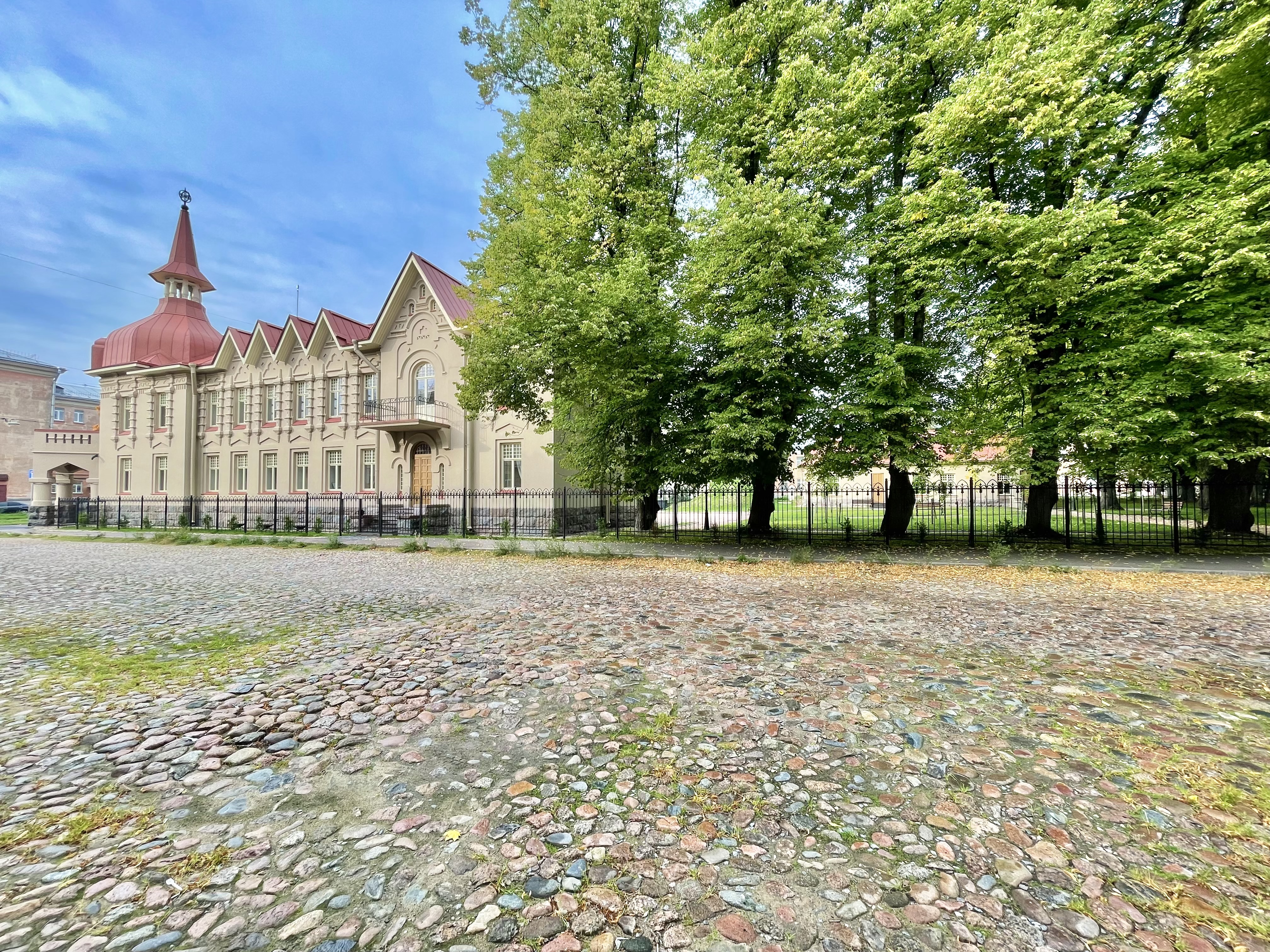 Фото Усадьба адмирала Лазарева