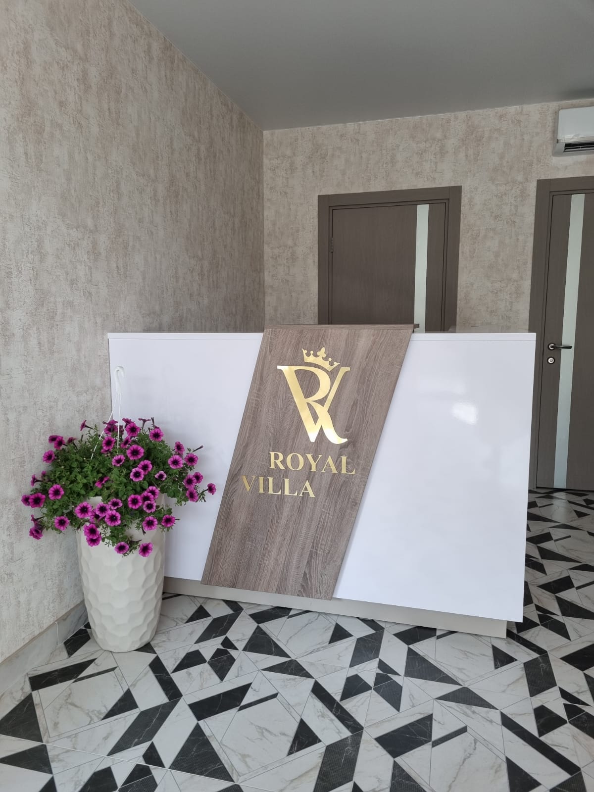 Фото Royal villa 2021