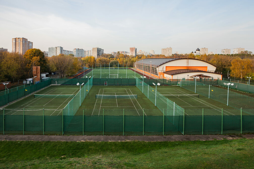 Спортивные комплексы москвы