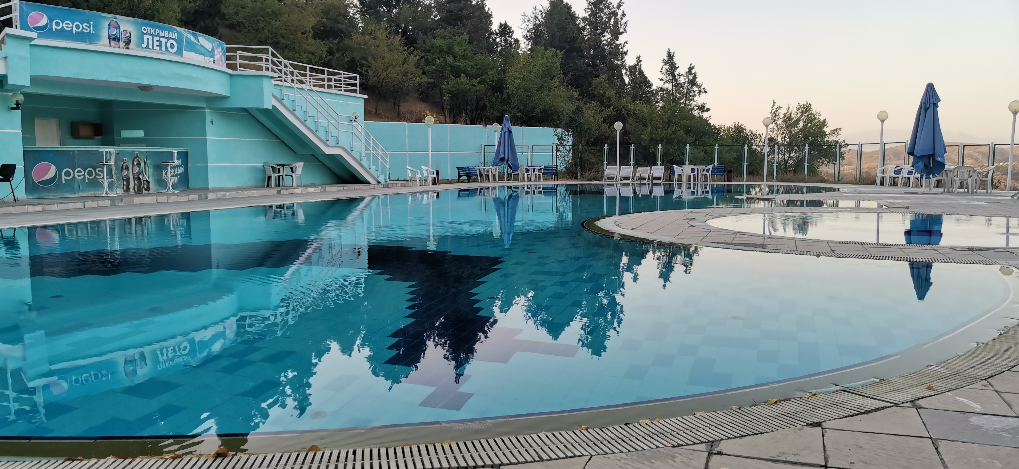 Sleeping uy qurilishi porno cums qachon uning mushuk licked