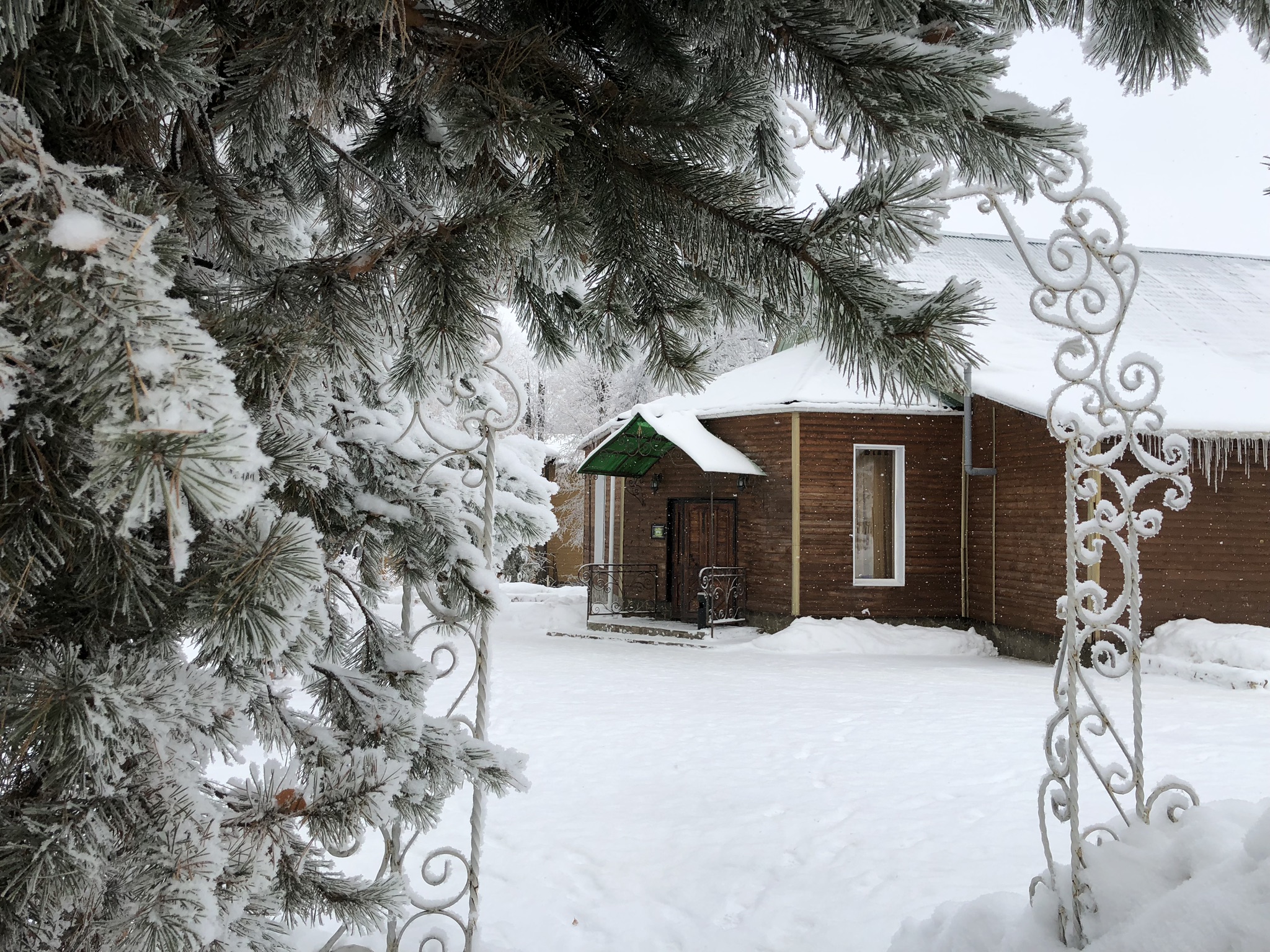 Фото отеля 2