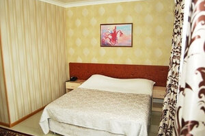 Sultan (Aktobe, Bratyev Zhubanovykh Street, 276А), hotel