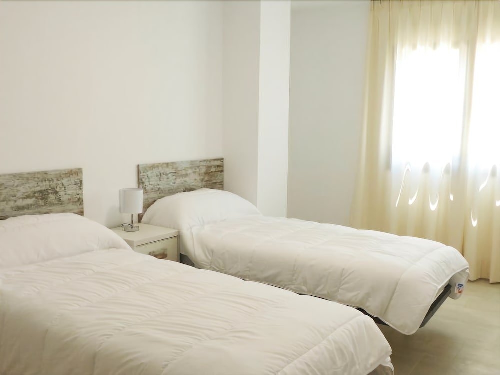 Фото 150 Tropicana Park