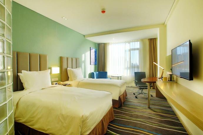 Фото Holiday Inn Express Langfang Park View