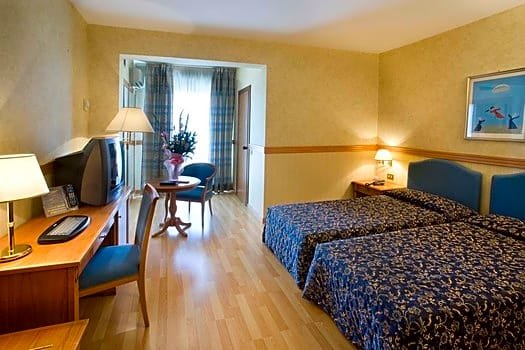 Фото Quality Hotel Rouge et Noir Roma