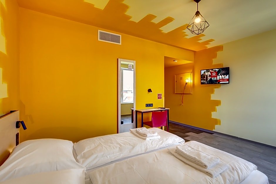 Фото Meininger Hotel Lyon Centre Berthelot