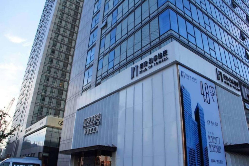 Фото отеля 1