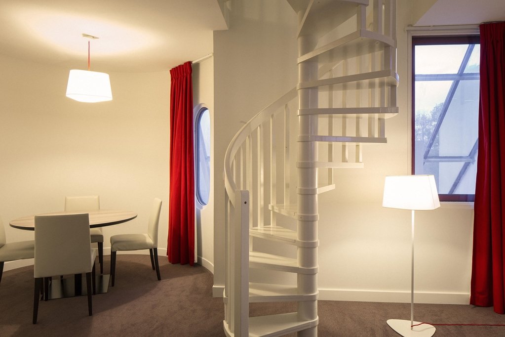 Фото Hotel Kyriad Paris Est - Bois De Vincennes