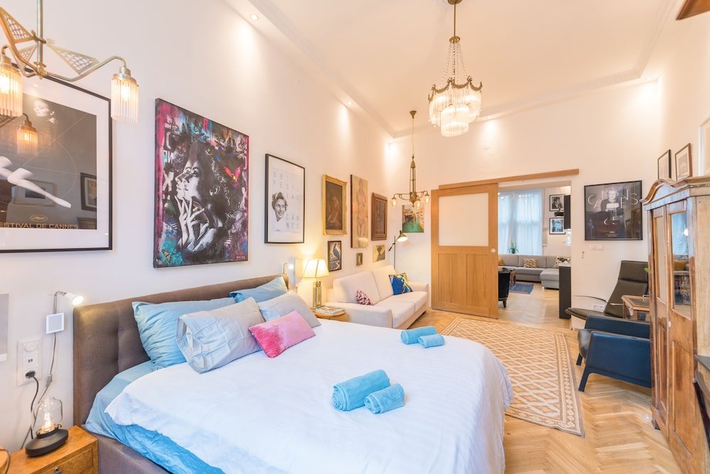 Фото Venus Apartments - Castle District I