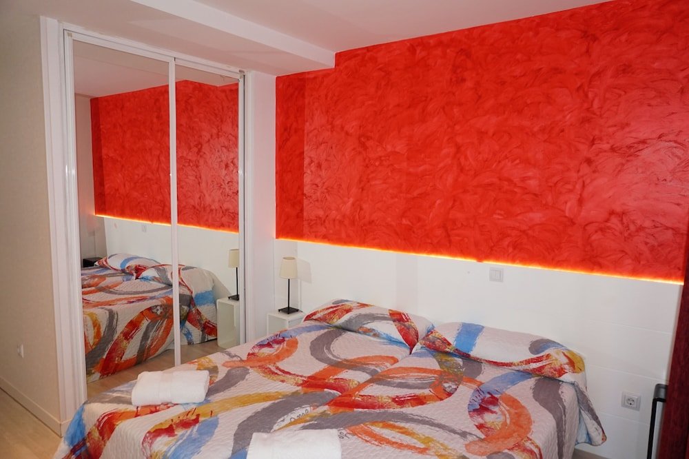 Фото Far Home Gran Vía