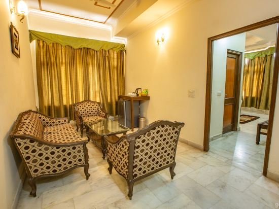 Фото Hotel Vasundhara Palace Rishikesh