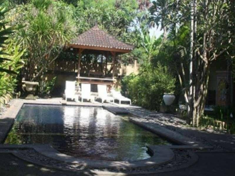 Hotel Oyo 2122 Puri Sanur, Denpasar, photo