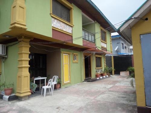 Фото отеля 1