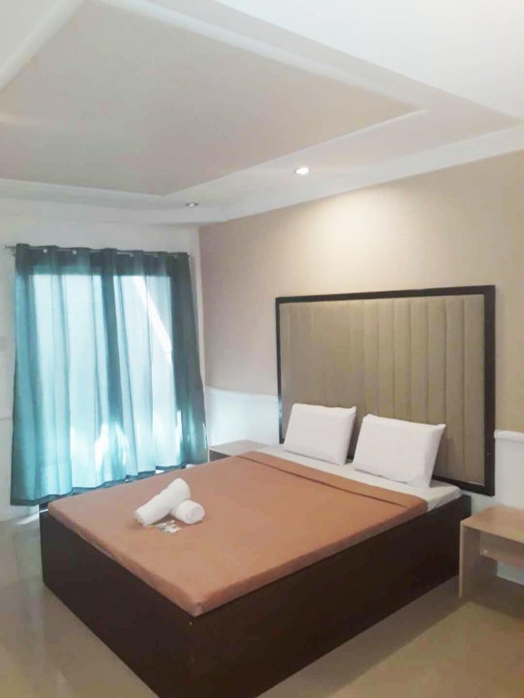 Фото S and M Hotel - Mandaue